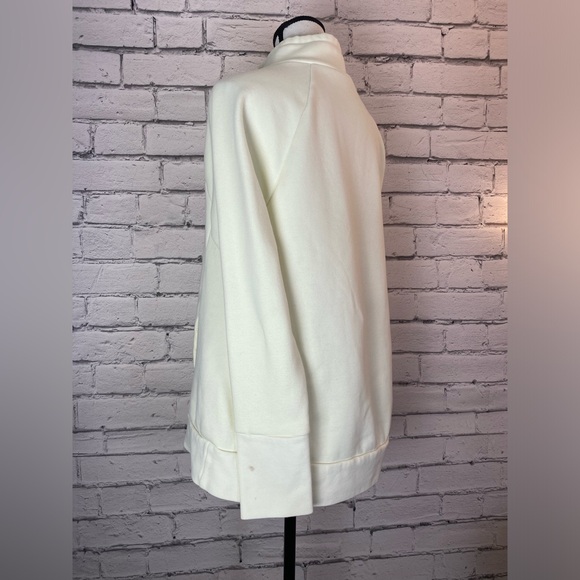 Fabletics Womens Modern Cream Fleece Pullover Sweatshirt Thumb Holes Size Medium - Picture 11 of 12